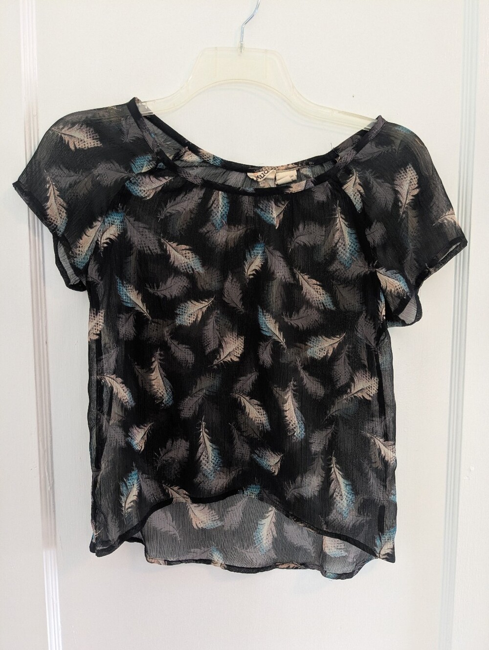 Women's Small Sheer Feather High Low Short Sleeve Top 2010's Mudd Black Blue
